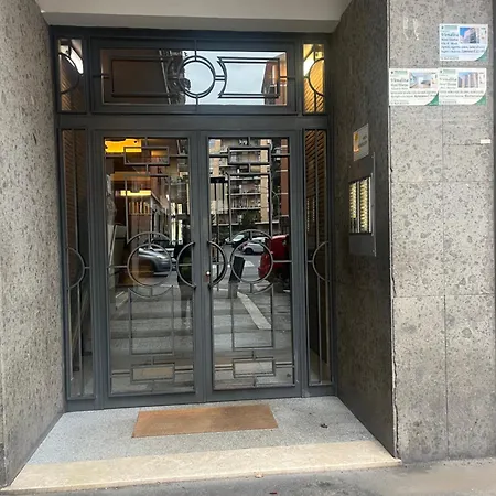 15 Min. Colosseo 2 - Casa Di Micca 로마