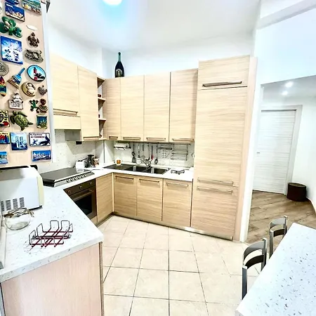 15 Min. Colosseo 2 - Casa Di Micca Апартаменты