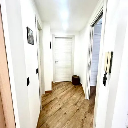 15 Min. Colosseo 2 - Casa Di Micca Апартаменты