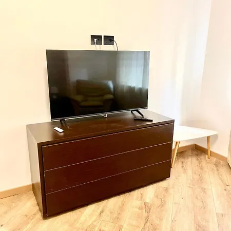 15 Min. Colosseo 2 - Casa Di Micca Апартаменты *